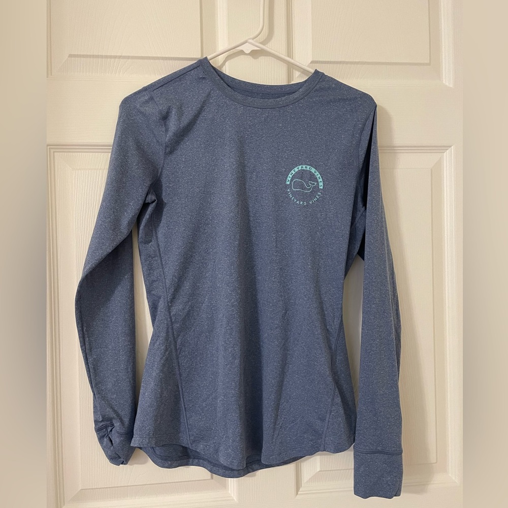 Vineyard Vines performance long sleeve XS